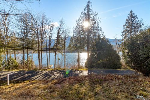 295 N Shore Rd W, Lake Cowichan, BC, V0R2G0 | Card Image