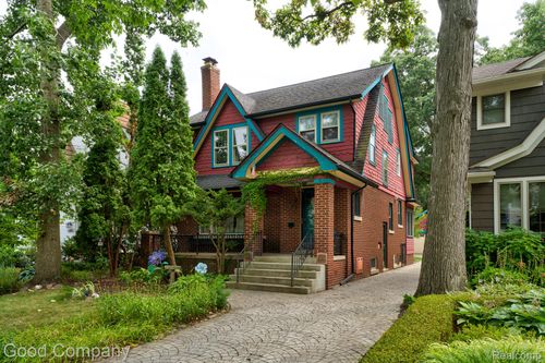 23 Hanover Rd, Pleasant Ridge, MI, 48069-1013 | Card Image