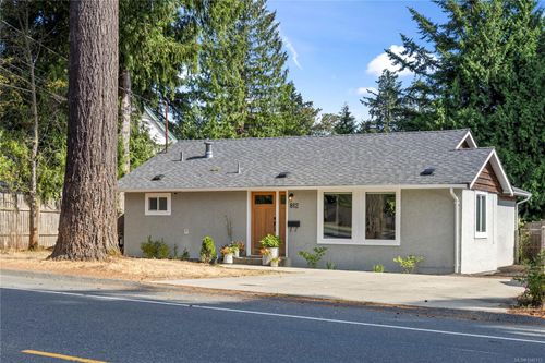 812 Townsite Rd, Nanaimo, BC, V9S1L7 | Card Image
