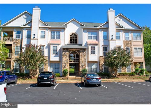 unit-103-5947 Founders Hill Dr, ALEXANDRIA, VA, 22310-5502 | Card Image
