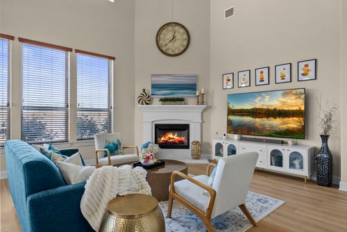 109 Wake Grv, Buda, TX, 78610-3852 | Card Image