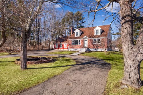 208 Long Sands Road, York, ME, 03909 | Card Image