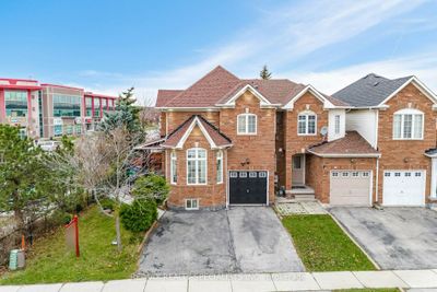 76 Thunderbird Trail, House attached with 3 bedrooms, 4 bathrooms and 4 parking in Brampton ON | Image 2