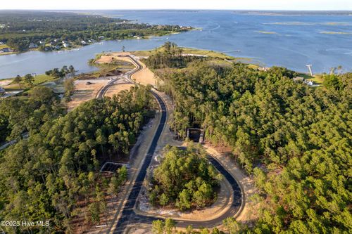 404 Summer Duck Drive, Beaufort, NC, 28516 | Card Image