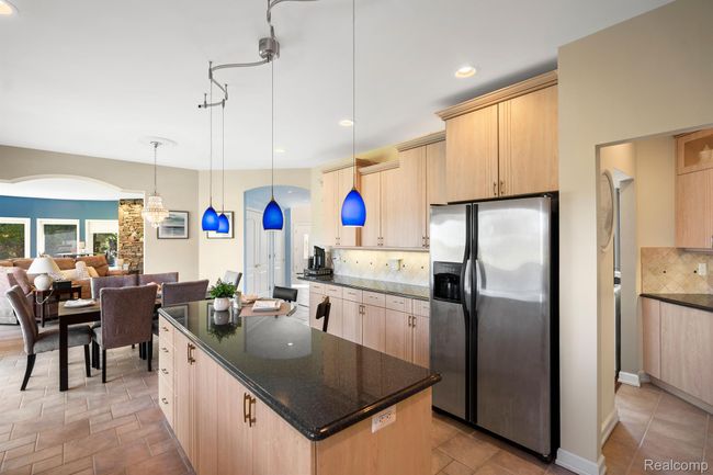 Kitchen. | Image 10