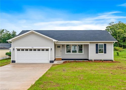 1301 Unifi Industrial Rd, Yadkinville, NC, 27055-7391 | Card Image