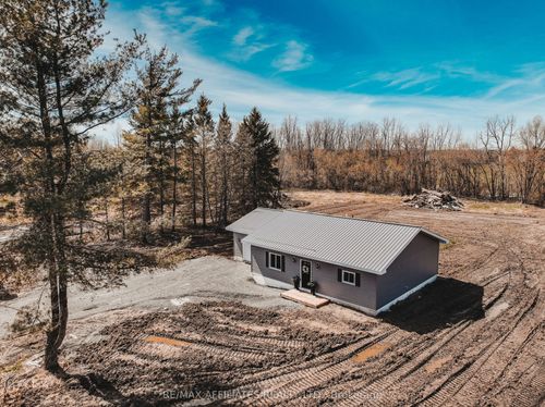 10379 Hanesville Rd, Brinston, ON, K0E1C0 | Card Image