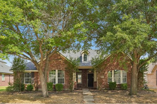 517 Azalea Dr, Glenn Heights, TX, 75154-2151 | Card Image