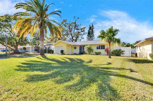 2589 Redwood Circle, CLEARWATER, FL, 33763 | Card Image