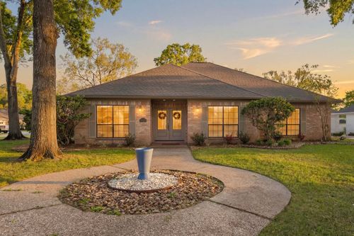 4715 Dunleith St, Beaumont, TX, 77706-7704 | Card Image