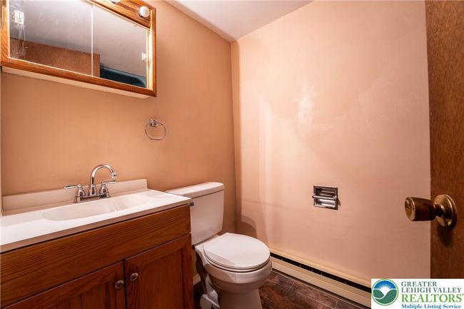 1 Circle Dr, House other with 4 bedrooms, 3 bathrooms and null parking in Hazleton PA | Image 31