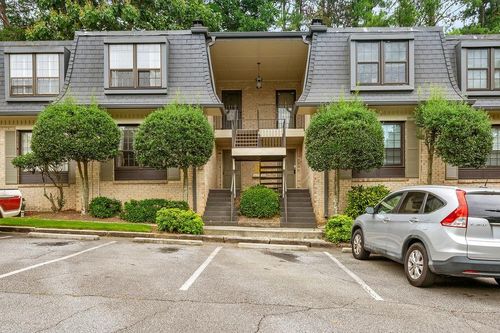 103 La Rue Pl Nw, Atlanta, GA, 30327-4076 | Card Image