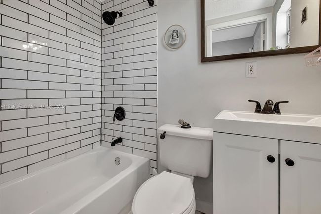APT-402 - 3051 Sw 27 Th Ave, Condo with 1 bedrooms, 1 bathrooms and null parking in Miami FL | Image 21
