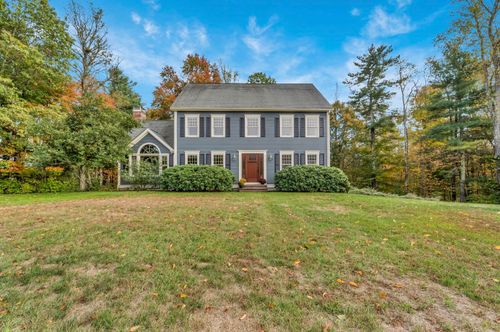 24 Madison Ave, Kingston, NH, 03848-3141 | Card Image