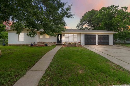 189 National Blvd, Universal City, TX, 78148-4444 | Card Image