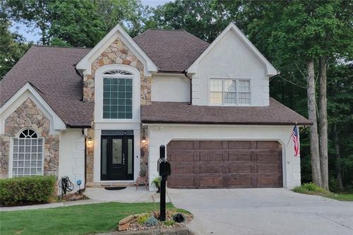 8980 Stonelake Ct, Roswell, GA, 30076-3464 | Card Image