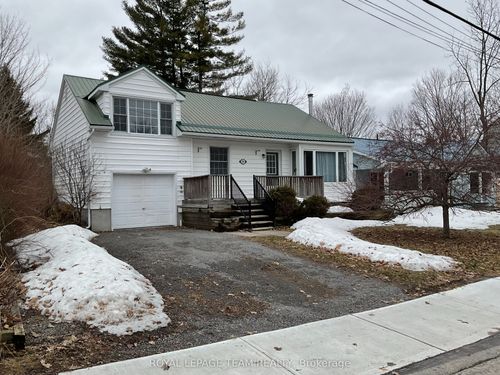 294 St George St, Almonte, ON, K0A1A0 | Card Image