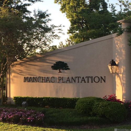 18689 Perkins Rd, Prairieville, LA, 70769-3257 | Card Image