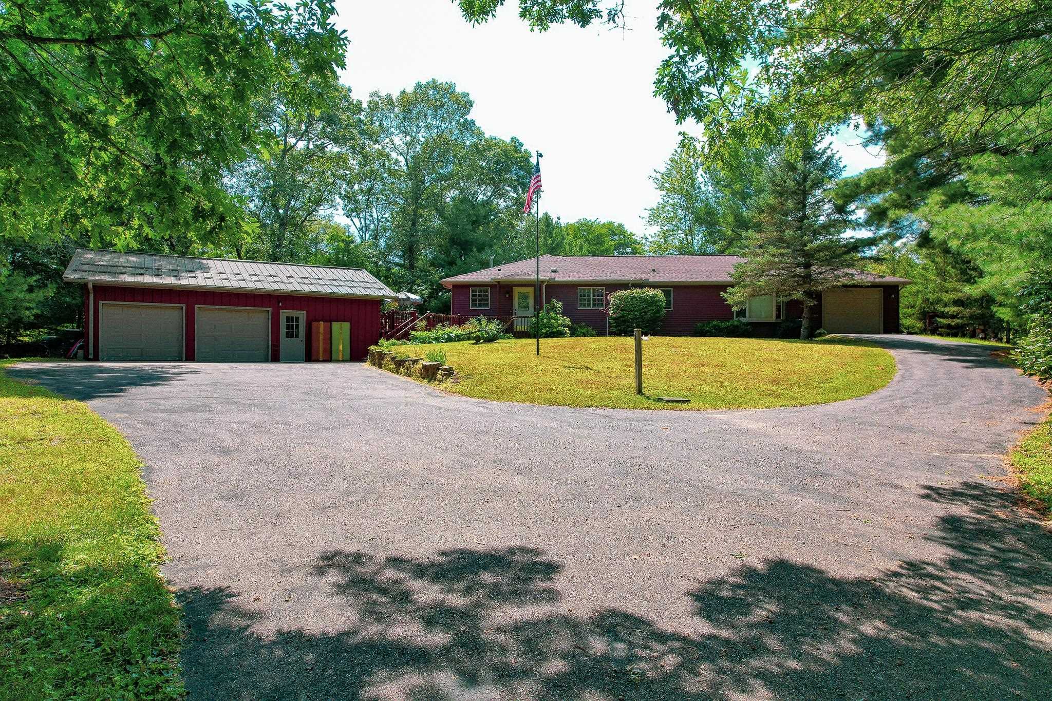 Delton Rd, Baraboo, WI 53913
