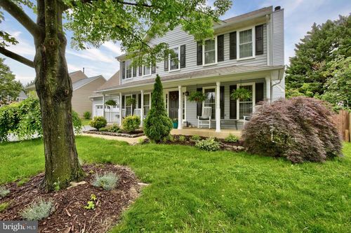 203 Snowden Ct Sw, LEESBURG, VA, 20175-2542 | Card Image