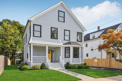 183 Temple St, Boston, MA, 02132-3804 | Card Image