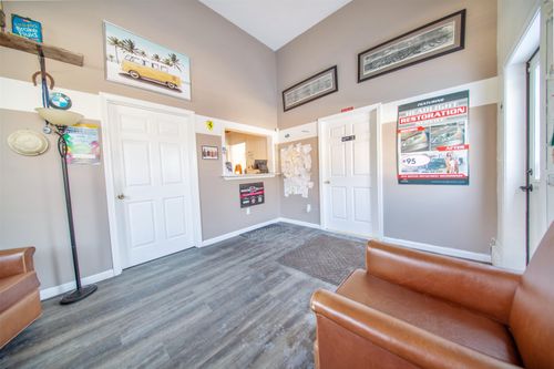 127 Vt Route 15, Jericho, VT, 05465-4413 | Card Image