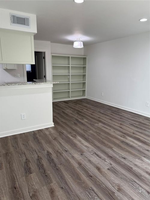 apt-49-4747 Allendale Rd, Houston, TX, 77017-5408 | Card Image