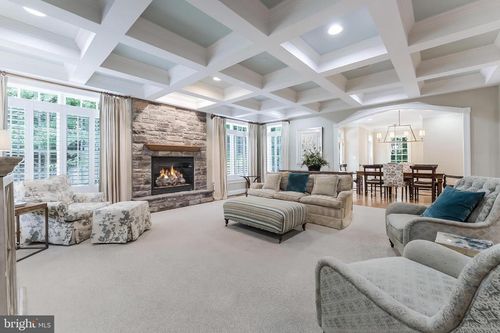 6506 Blue Wing Dr, Alexandria, VA, 22307-1338 | Card Image