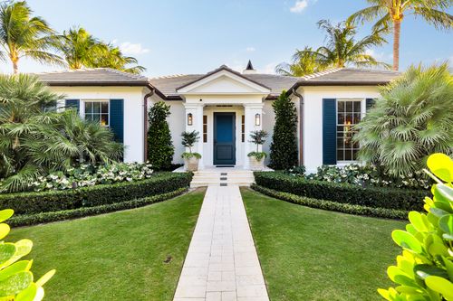 216 Sandpiper Dr, Palm Beach, FL, 33480-3327 | Card Image