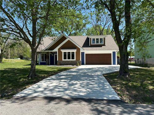 920 N 14th St, Leavenworth, KS, 66048-1292 | Card Image