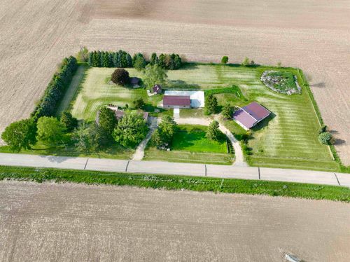 7919 E Six Corners Road, JOHNSTOWN, WI, 53563 | Card Image