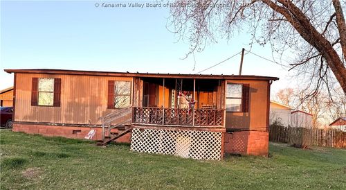19 Lee Cir, Hurricane, WV, 25526 | Card Image