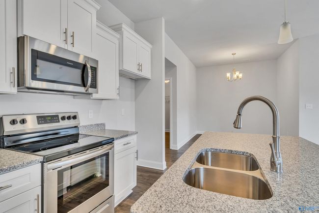 6105 Eagle Point Cir Se, House other with 3 bedrooms, 2 bathrooms and null parking in Owens Cross Roads AL | Image 12