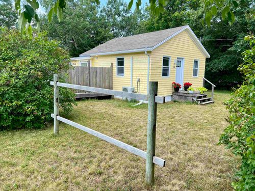 148 Campbell Rd, Kentville, NS, B4N1Y4 | Card Image