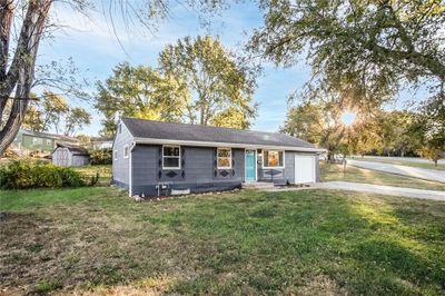 16000 E 32nd Street S, House other with 3 bedrooms, 1 bathrooms and null parking in Independence MO | Image 2