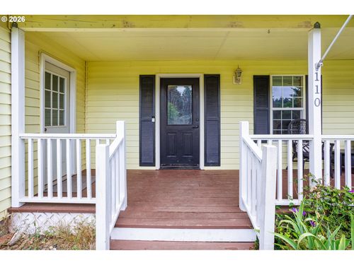 110 E Heritage Ln, Yacolt, WA, 98675-5569 | Card Image