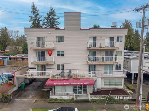 301-11532 15th Ave Ne, Seattle, WA, 98125-6354 | Card Image