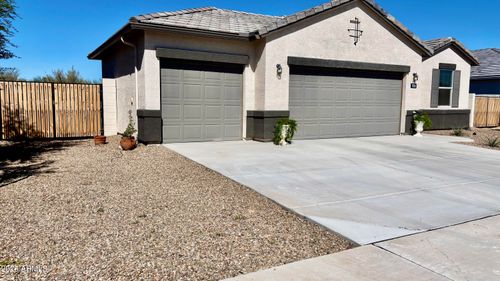 1026 W Castle Ct, Casa Grande, AZ, 85122-6840 | Card Image