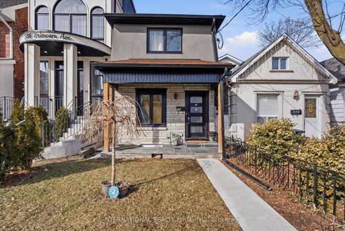 568 Delaware Ave N, Toronto, ON, M6H2V2 | Card Image