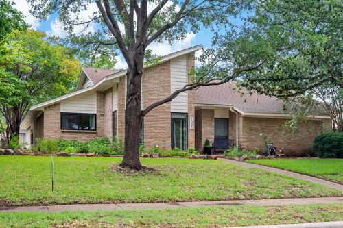 1308 Chesterton Dr, Richardson, TX, 75080-2801 | Card Image