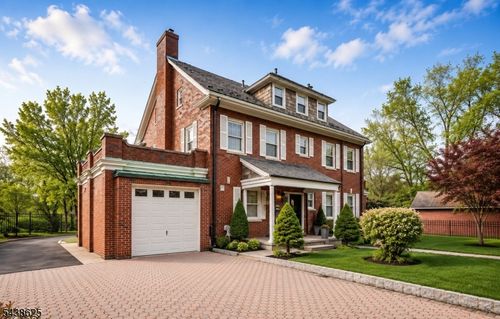 40 Carpenter St, Belleville, NJ, 07109-1456 | Card Image