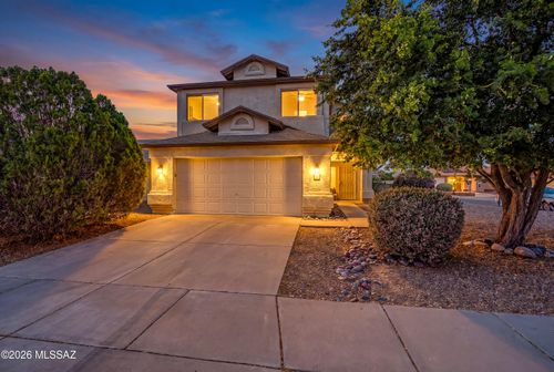 7984 S Wild Primrose Ave, Tucson, AZ, 85747-5394 | Card Image