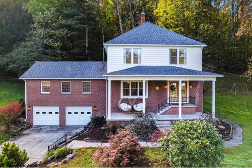 1116 E Grafton Rd, Fairmont, WV, 26554-5650 | Card Image