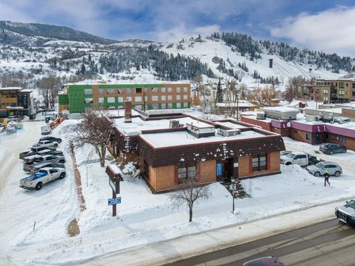 entire-building-401 Lincoln Avenue, Steamboat Springs, CO, 80487 | Card Image