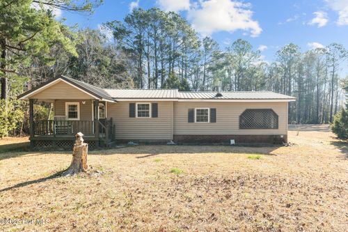 757 Kennels Beach Rd, Grantsboro, NC, 28529-9686 | Card Image