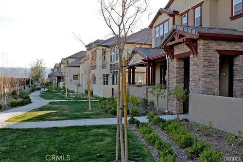 28632 Pietro Dr, Valencia, CA, 91354-2699 | Card Image