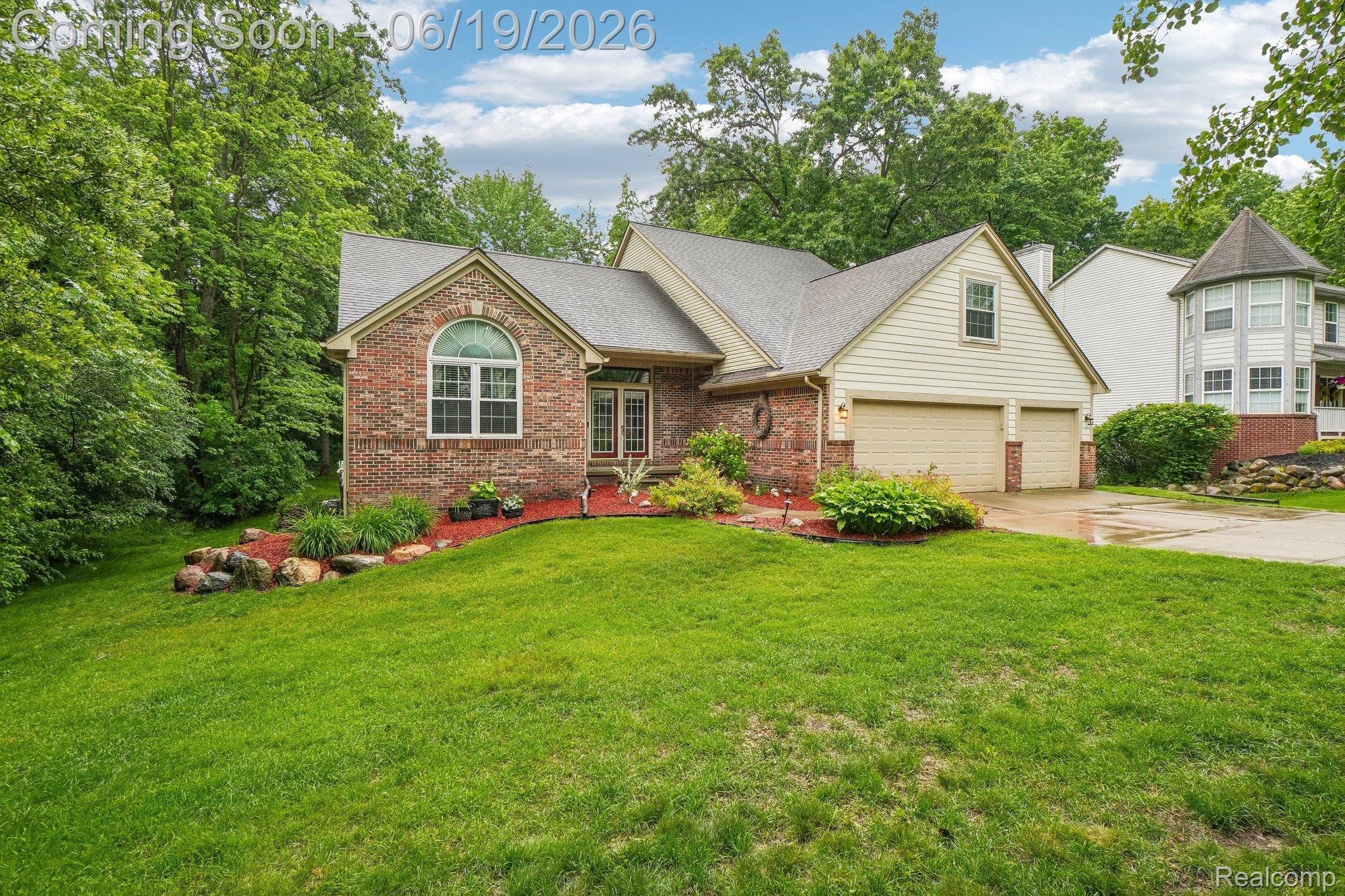 Residential in Waterford Charter Township 3