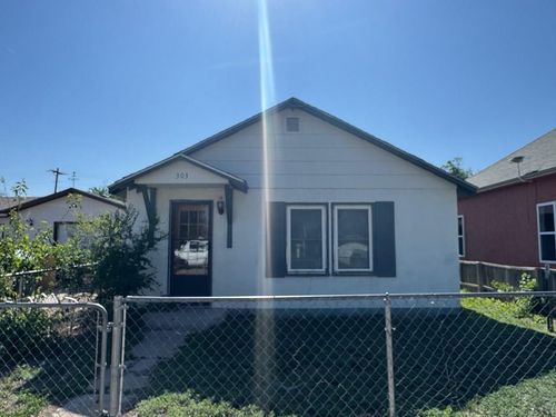 303 8th St, Fowler, CO, 81039-1007 | Card Image