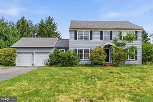 6 Abby Dr, LAWRENCE, NJ, 08648-1434 | Card Image