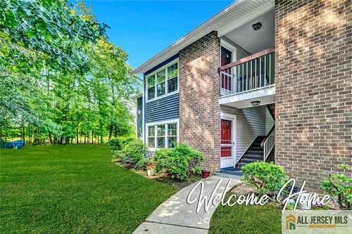 127 Pennsylvania Way, North Brunswick, NJ, 08902-3528 | Card Image